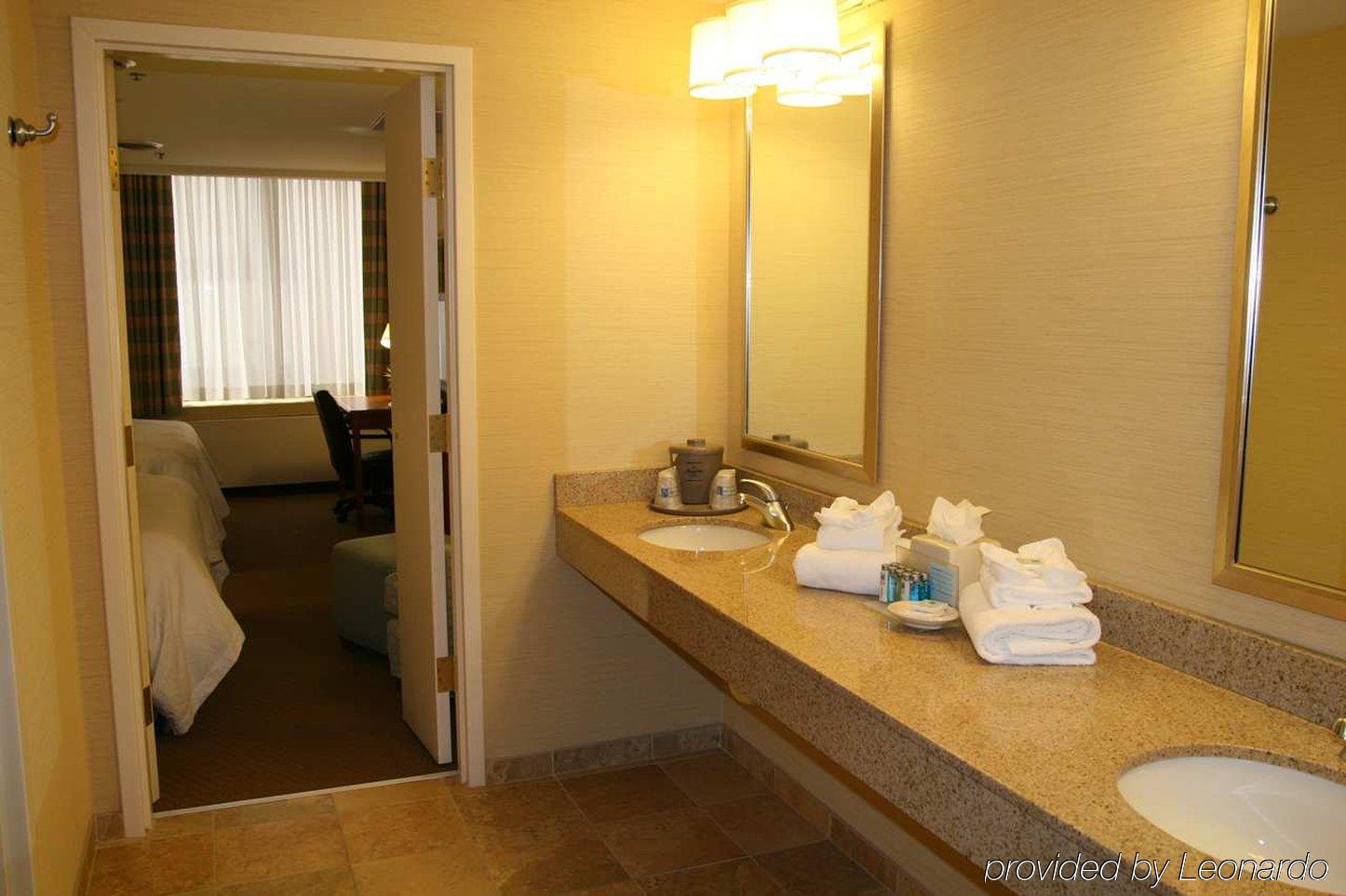 Hampton Inn & Suites Milwaukee Downtown Zimmer foto